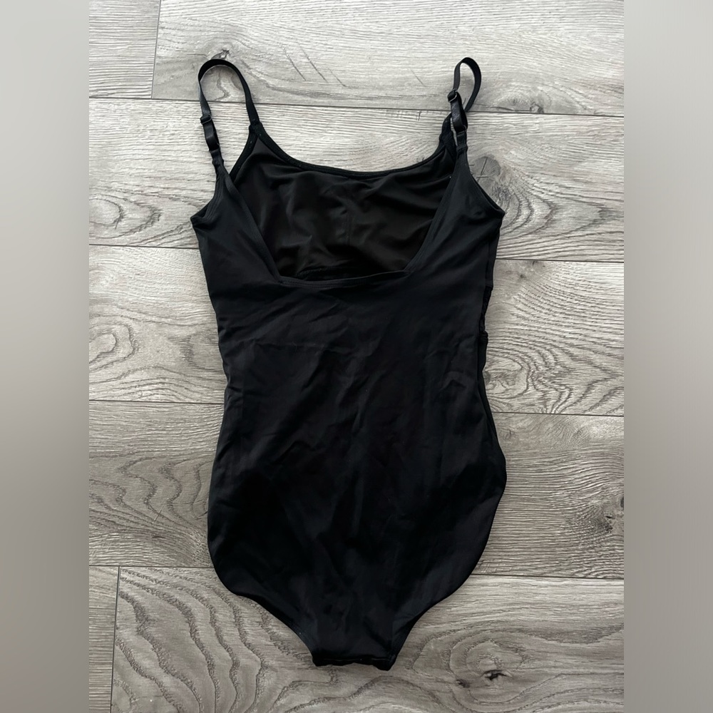 Size: S  Black Danshuz Leotard